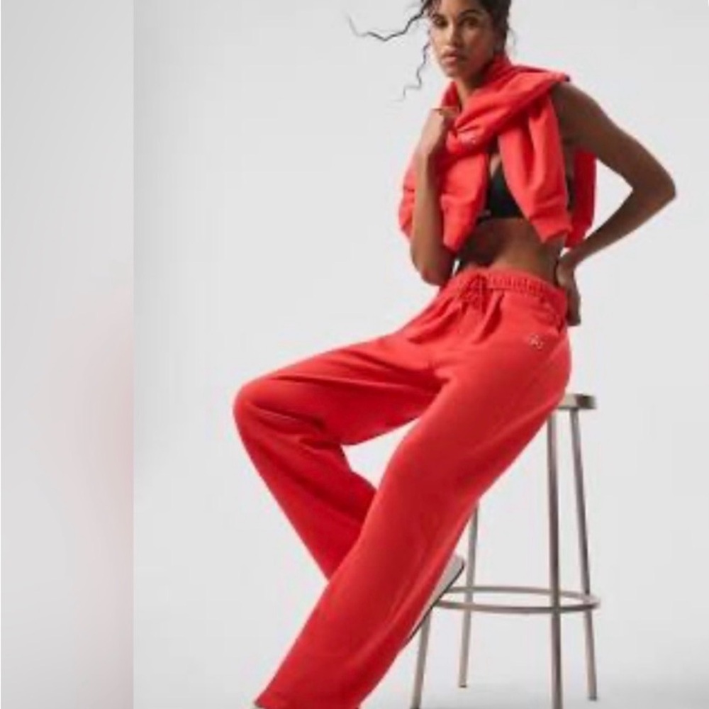 ALO Accolade Red Hot Summer sweatpants. Sold Out! - Picture 2 of 8